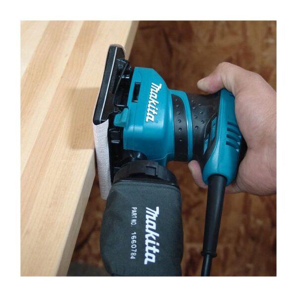 Makita Palm Finishing Sander 200W 240V - Image 5