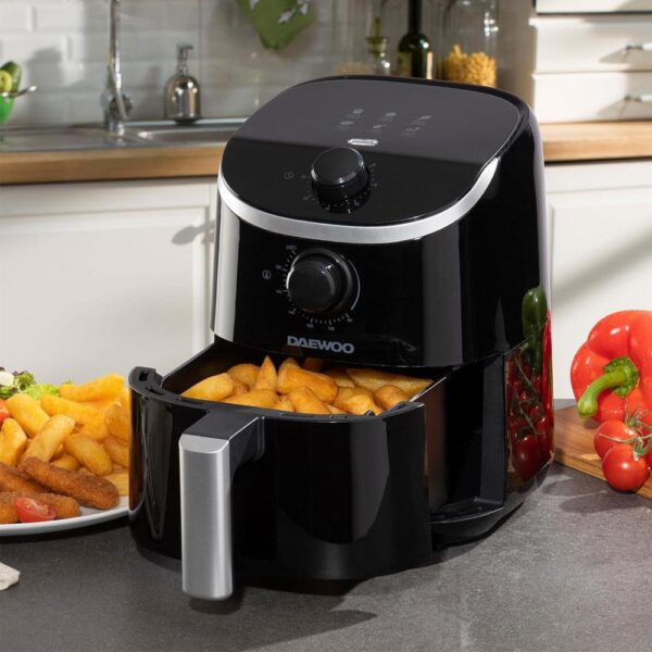 Daewoo 2 Litre Compact Air Fryer With Rapid Air Circulation And 0-30 Minute Timer 900W - Black - Image 2