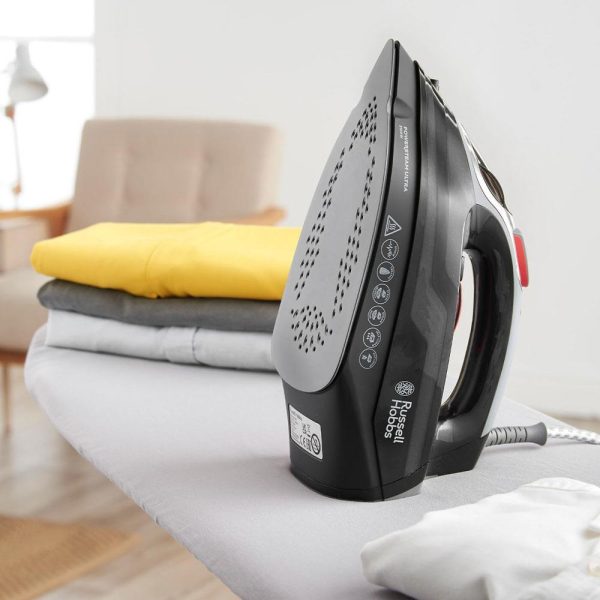 Russell Hobbs Power Steam Ultra Vertical Steam Iron 3100W - Black And Grey - Image 3