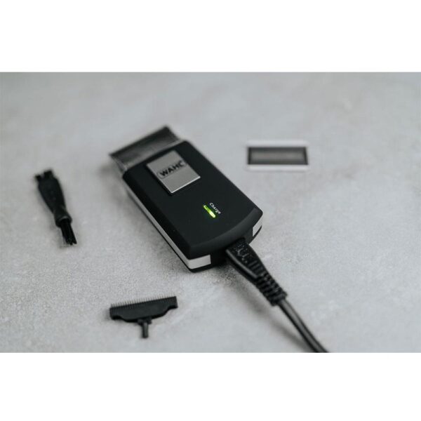 Wahl Travel Shaver Razor Cordless And Rechargeable 45 Min Run Time - Black - Image 5