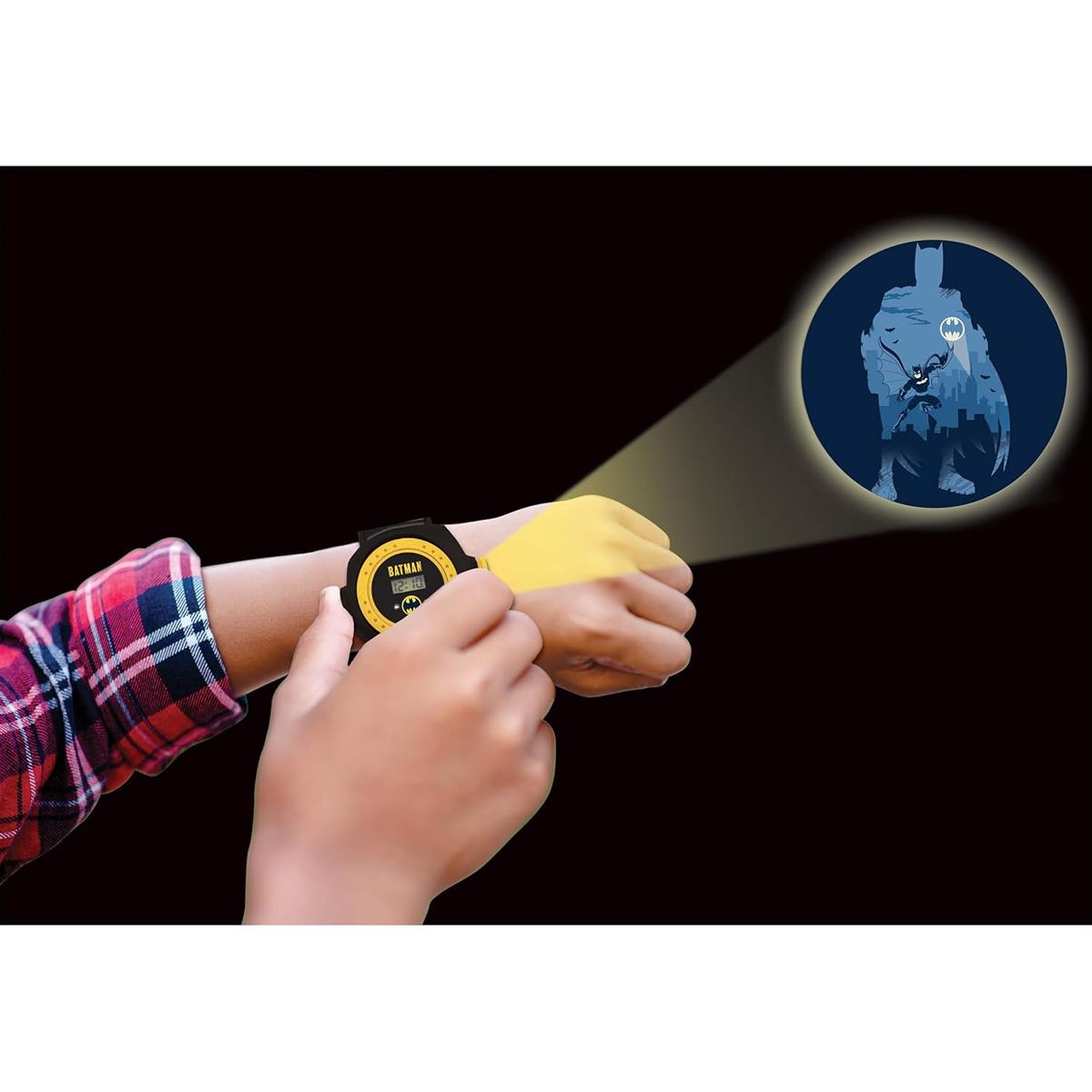 Lexibook Batman Digital Projection Watch Kids Watch With 20 Image Projector Adjustable Strap Red And Blue - Image 8