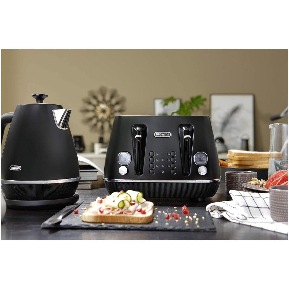 Delonghi Distinta X 4 Slice Toaster 1800W Black Stainless Steel with 6 Browning Levels & Bagel - Image 6