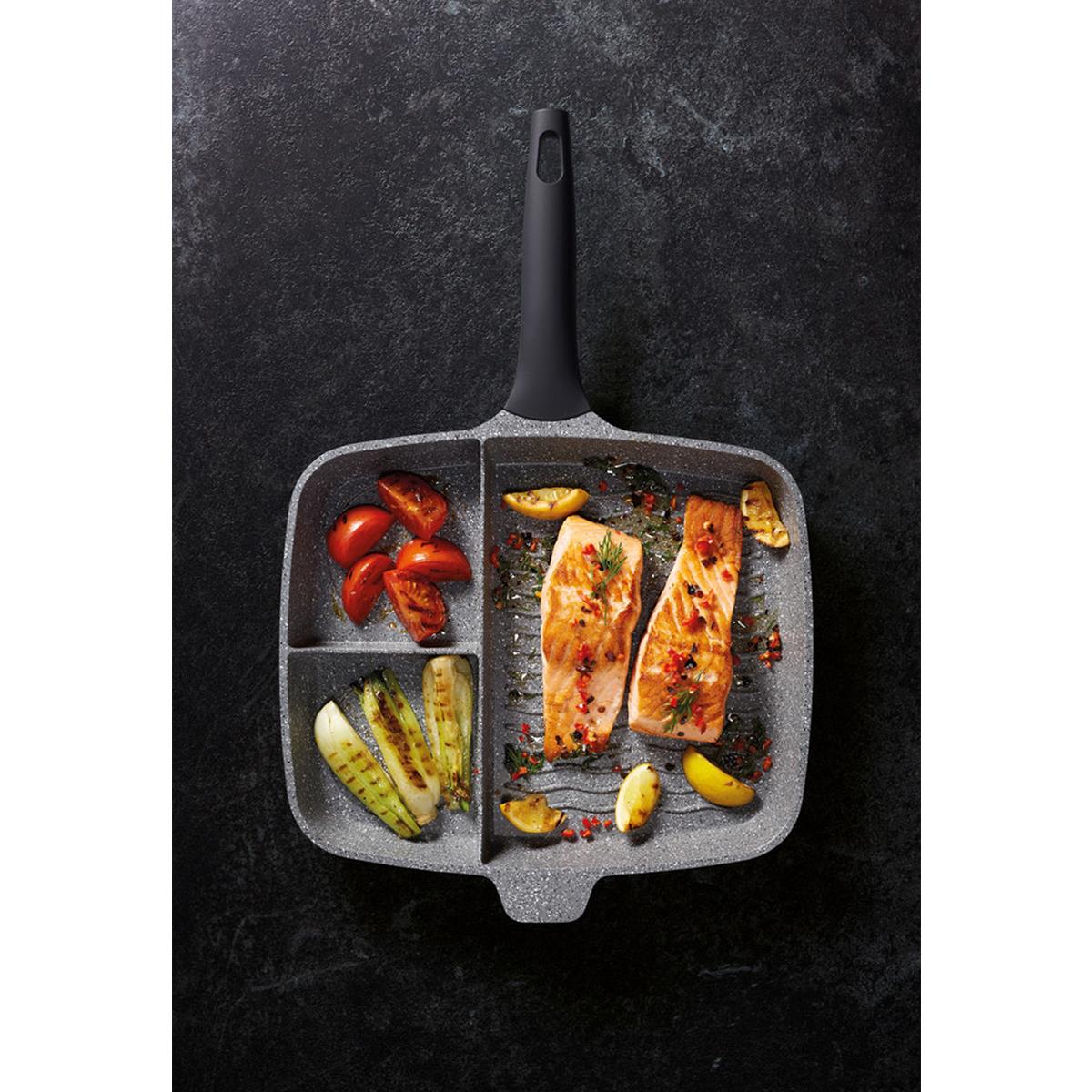 MasterClass All-in-One Frying Pan 32cm Cast Aluminium Non-Stick Divided Grill Skillet Induction Safe Grey - Image 3