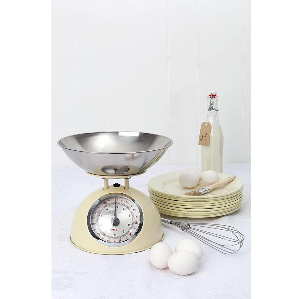 Dexam Retro Kitchen Scales Cream with 2L Stainless Steel Bowl Analog Food Weighing Scale 5kg/11lb Capacity - Image 2