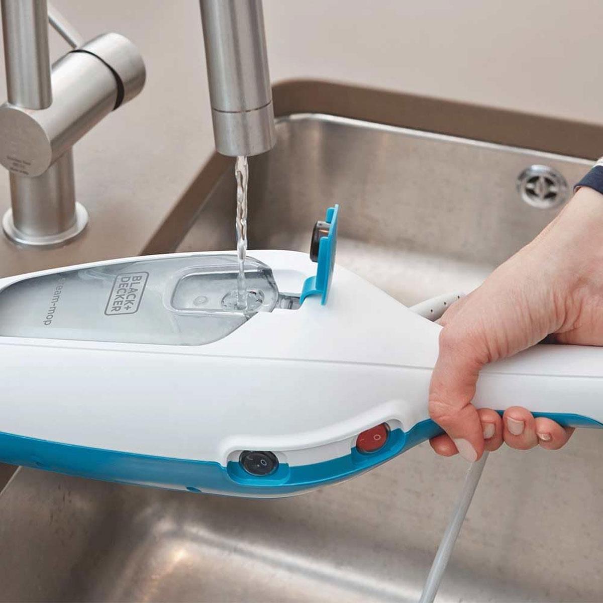 Black & Decker Basic Steam Mop 1300W 240V Corded Hard Floor Cleaner with 380ml Tank & Microfiber Pad White - Image 3
