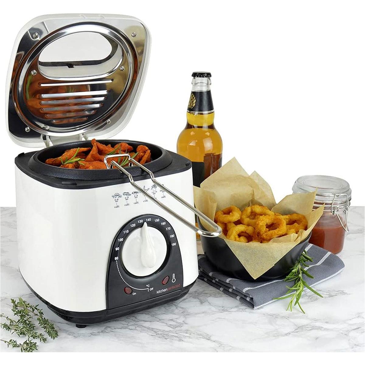Lloytron KitchenPerfected 1.0L Compact Deep Fryer 950W Non-Stick Thermostat Control with Viewing Window & Removable Basket Ivory White - Image 6