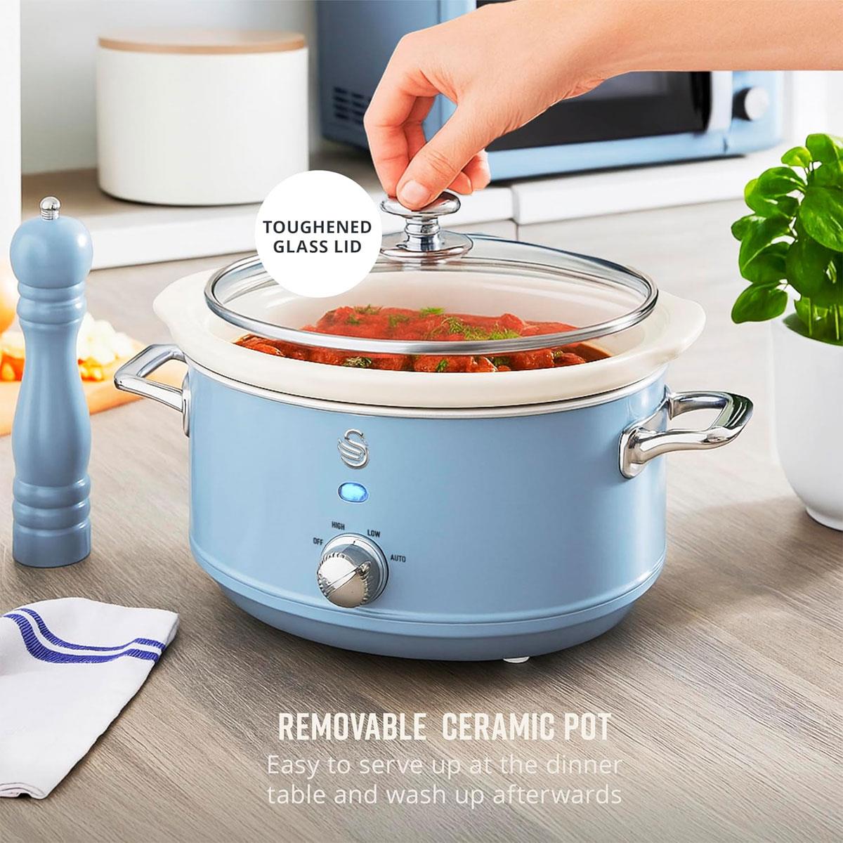 Swan Retro Slow Cooker 3.5L Blue Stainless Steel Housing Ceramic Pot Glass Lid 3 Temperature Settings - Image 5