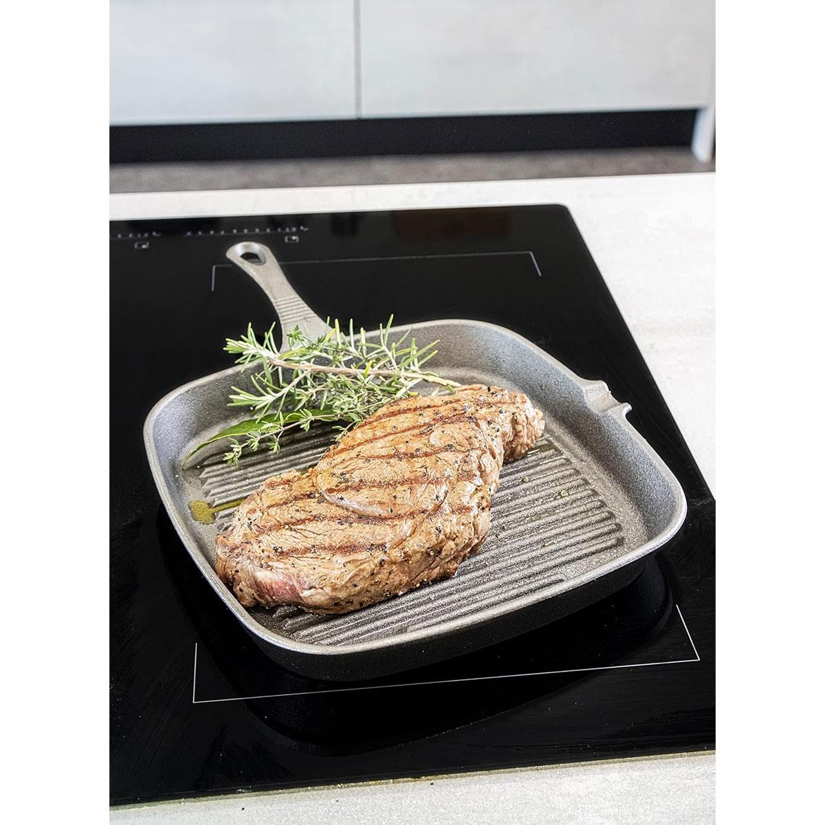 KitchenCraft Cast Iron Griddle Pan Square 23cm Black Induction Hob Compatible Ribbed Grill Plate - Image 6