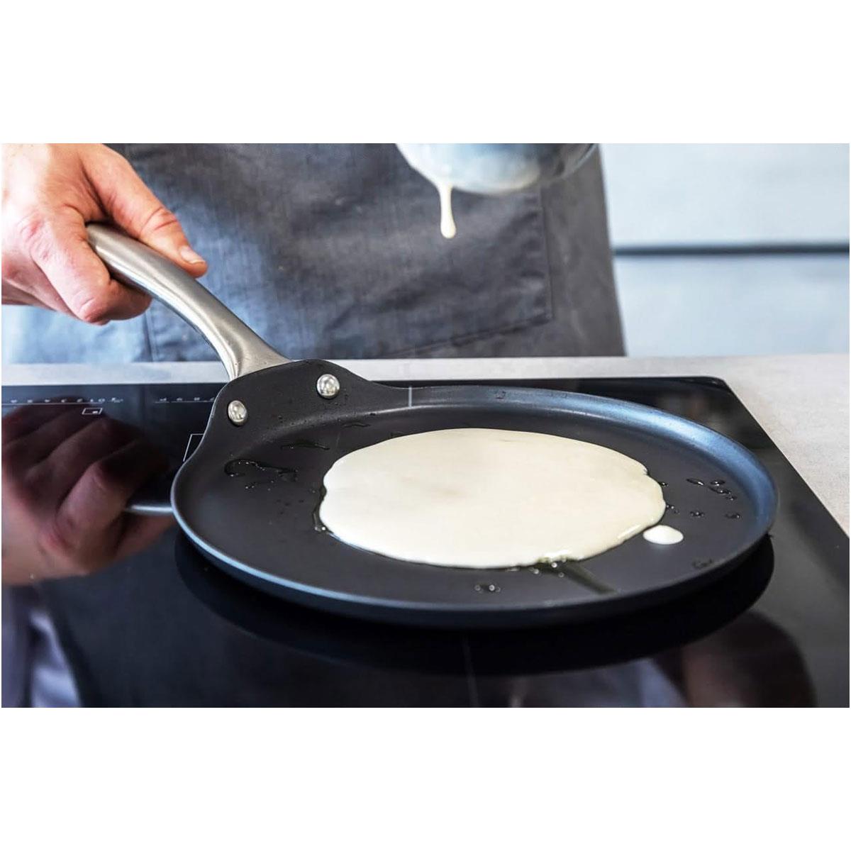 KitchenCraft MasterClass Non-Stick Crêpe Pan 24cm Carbon Steel Ceramic Coated Pancake Skillet Black PFAS-Free - Image 2