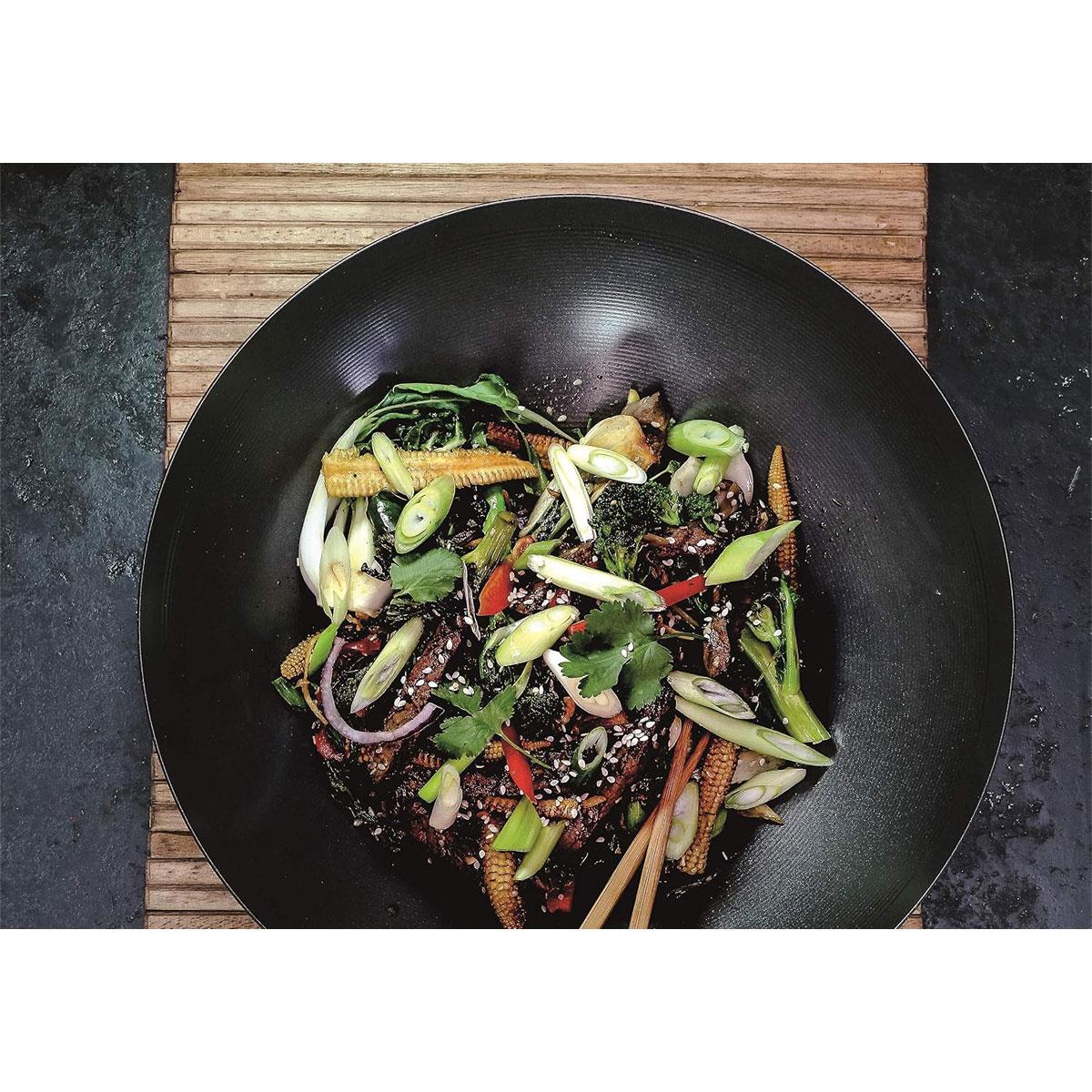 KitchenCraft World of Flavours Carbon Steel Wok 30cm Uncoated Induction Compatible Chinese Style Stir Fry Pan Grey 3.5L - Image 3