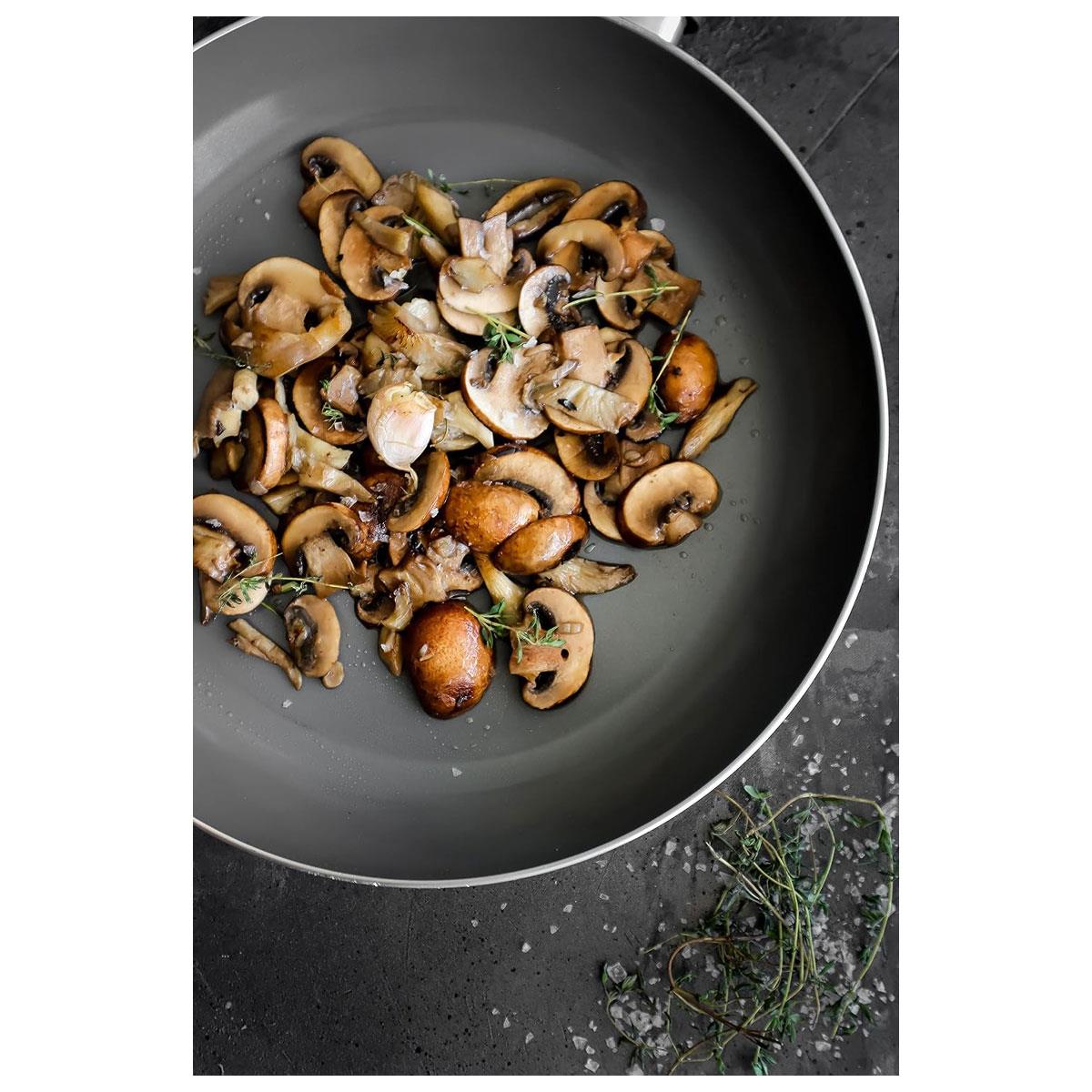 MasterClass Can-to-Pan Ceramic Non-Stick Frying Pan 28cm Grey Recycled Aluminium PFAS-Free Cookware - Image 8