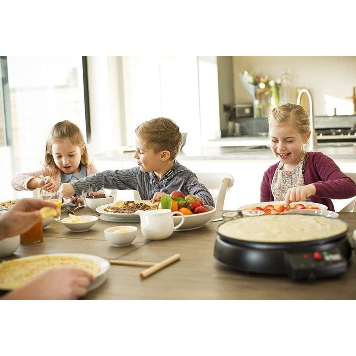 Russell Hobbs Crepe & Pancake Maker 30cm Non-Stick Plate 1200W Adjustable Thermostat Black Spreader & Spatula - Image 2