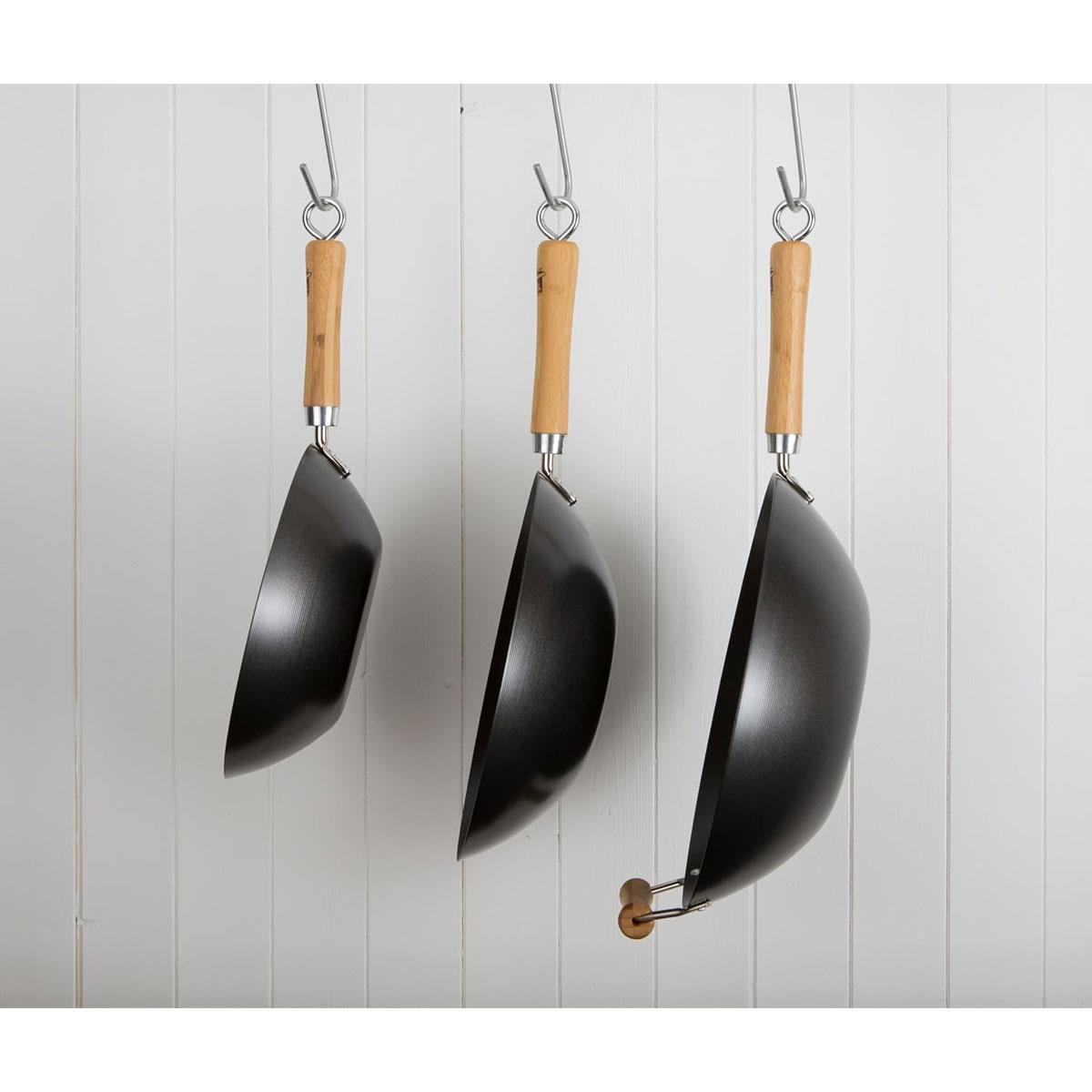 School of Wok Carbon Steel Wok Pre-Seasoned Flat Base 40.5cm with Bamboo Handles 5L - Image 4