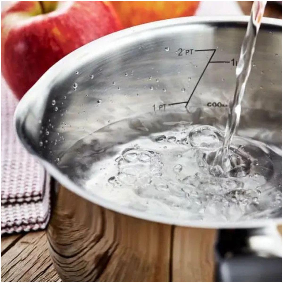 Judge Vista Draining Stainless Steel Large Saucepan with Pouring Lip 18cm 2.1L Shatterproof Glass Strain & Pour Lid Induction Ready Oven Safe - Image 2
