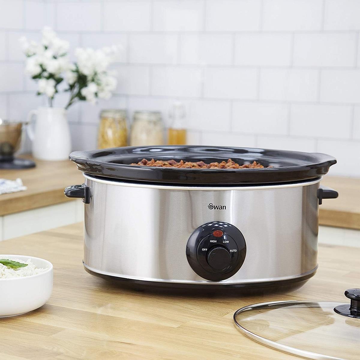 Swan Slow Cooker 6.5L 320W Stainless Steel Ceramic Inner Pot Glass Lid 3 Heat Settings Keep Warm Silver - Image 2