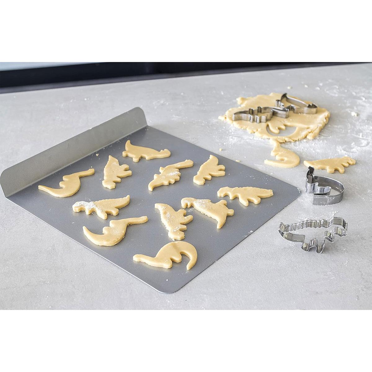 KitchenCraft Stainless Steel Dinosaur Cookie Cutters Set of 4 Silver T-Rex Spinosaurus Stegosaurus & Diplodocus - Image 6