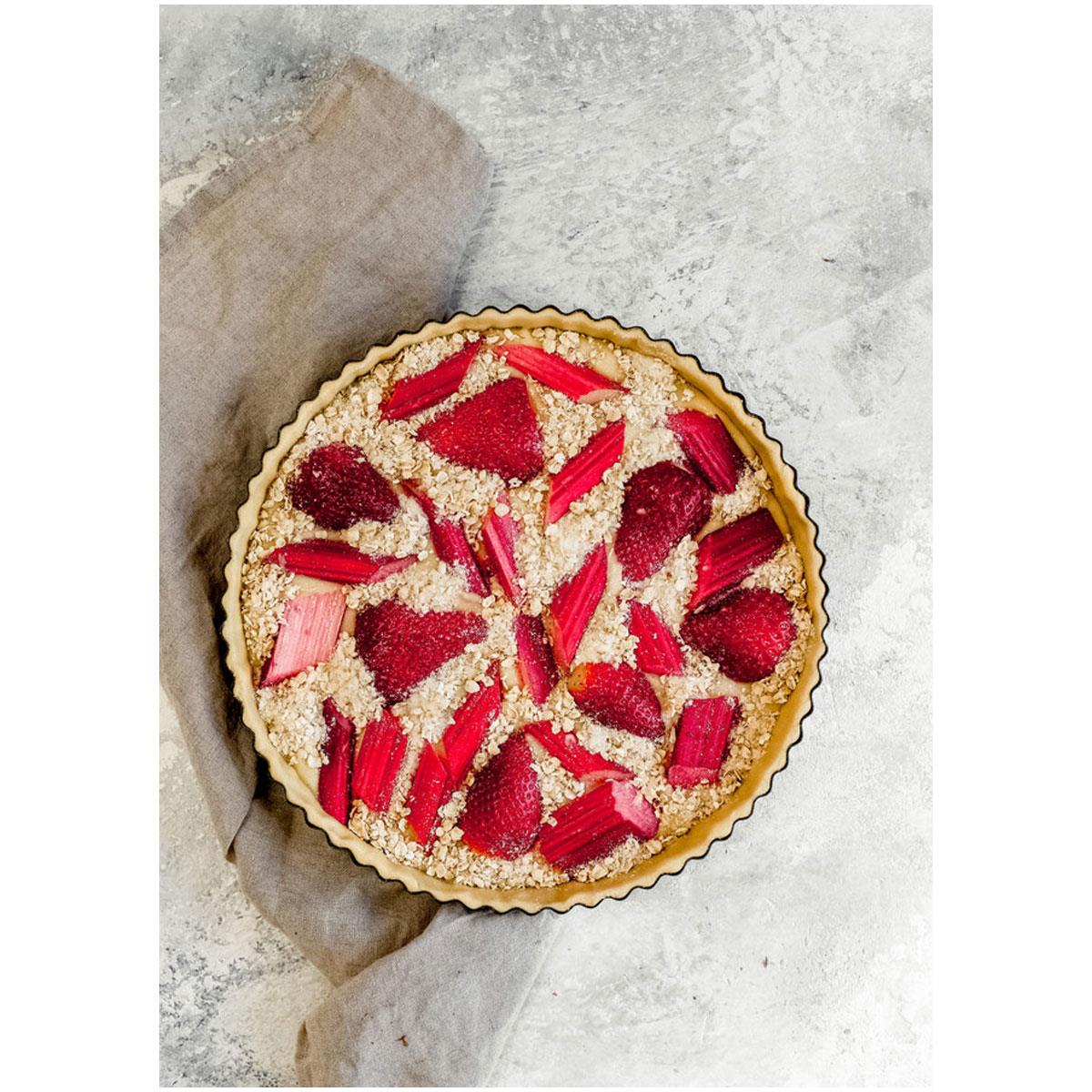MasterClass 30cm Fluted Tart Tin with Loose Base 1mm Carbon Steel Quantum II Non-Stick Oven Safe to 220°C Grey - Image 8