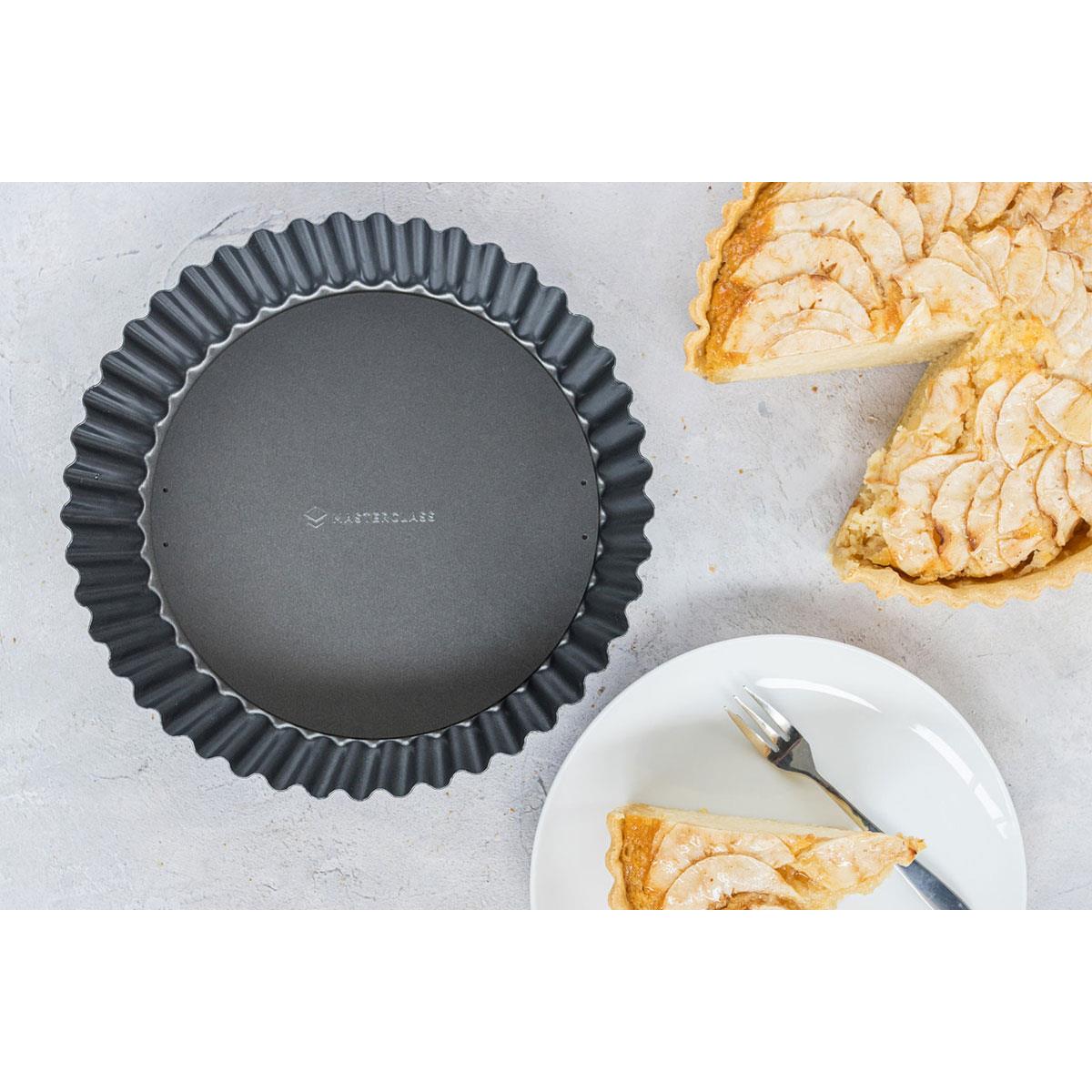 MasterClass Non-Stick Extra Deep Fluted Flan Tin Loose Base Heavyweight Steel 25cm Black Oven Safe to 220°C - Image 6