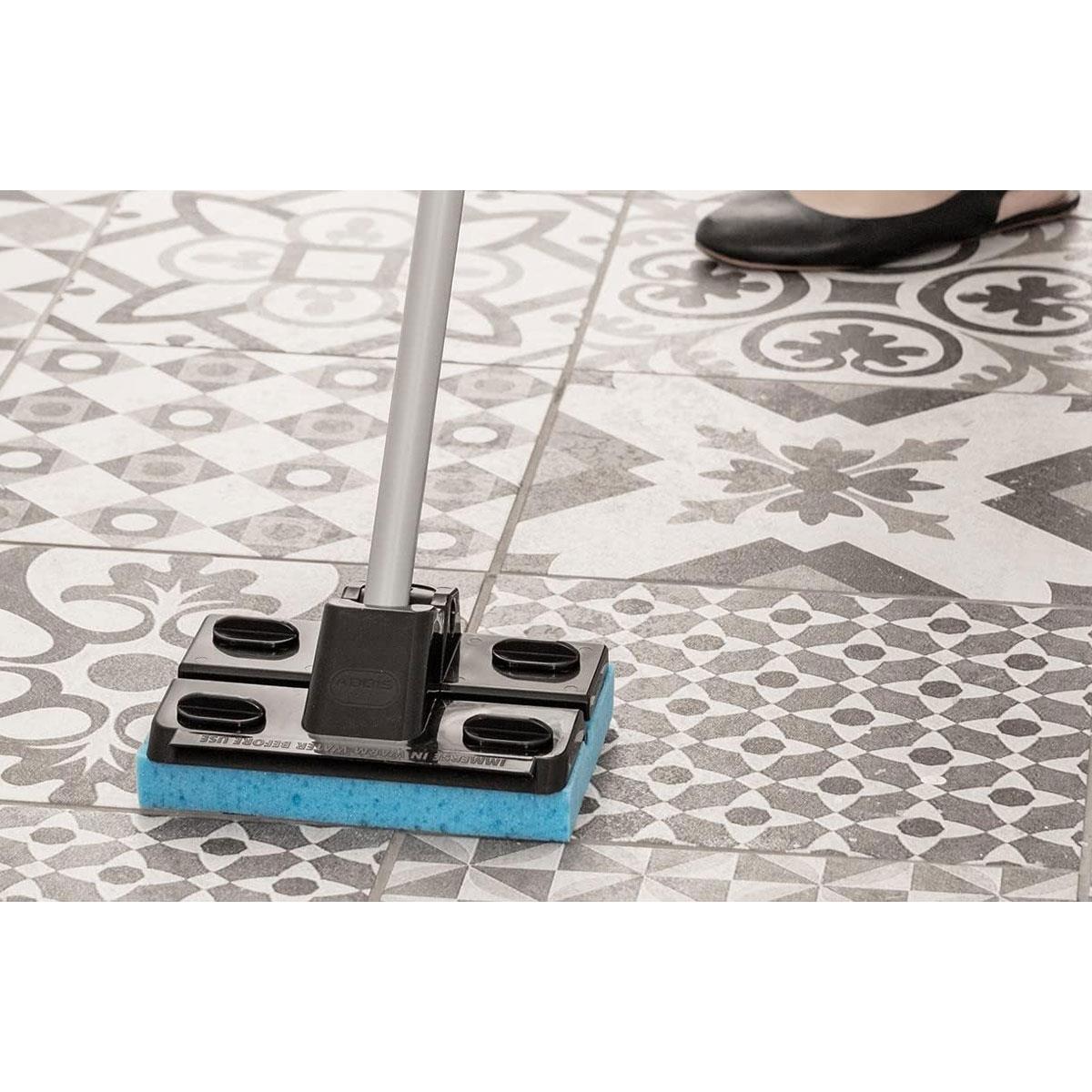 Addis Superdry Sponge Floor Mop With Self-Wringing Handle 1 Spare Sponge Heads Black Metallic - Image 4