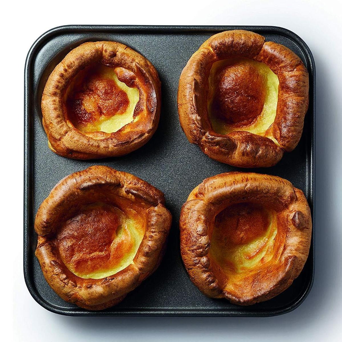 MasterClass 4 Hole Yorkshire Pudding Tray 24cm Carbon Steel Quantum Non-Stick PFOA-Free Grey - Image 3