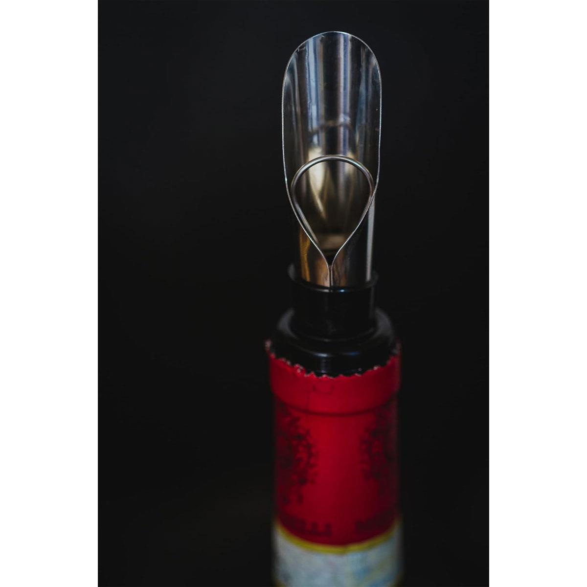 KitchenCraft BarCraft 2-in-1 Wine Bottle Stopper & Pourer Stainless Steel Silver 8 x 2 cm - Image 4
