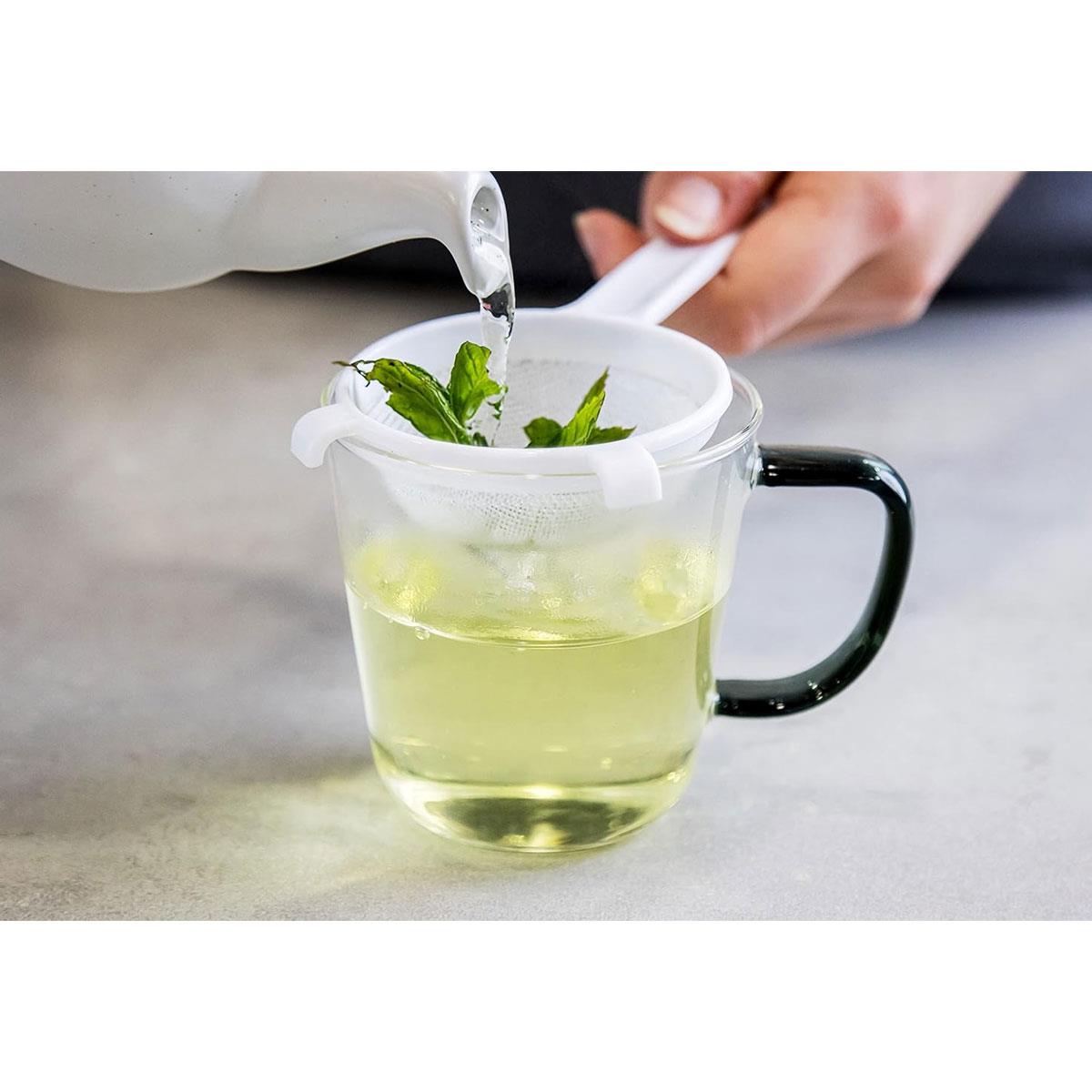 KitchenCraft Nylon Mesh Sieve Tea Strainer 7 cm Plastic Fine Mesh White - Image 4