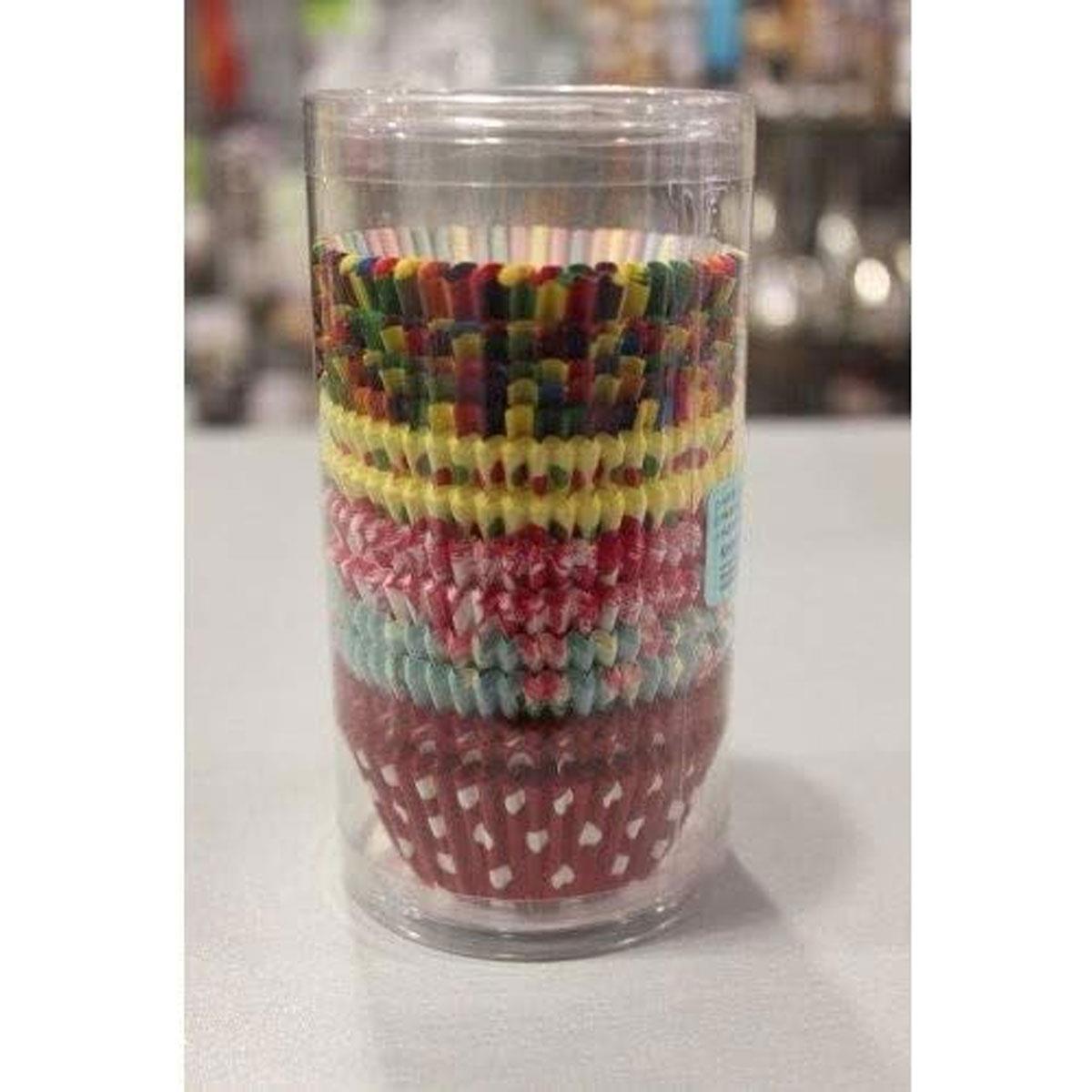 KitchenCraft Cupcake Cases Sweetly Does It Assorted Floral Striped & Polka Dot Paper Multicolour 7cm Pack of 250 - Image 3