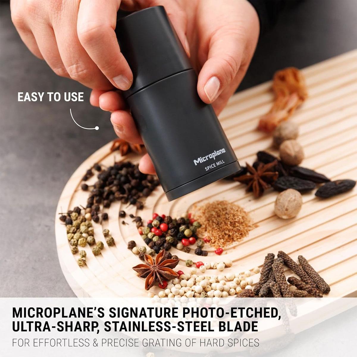 Microplane 2-in-1 Spice Mill Afterdark Grey Manual Grater with Stainless Steel Blade & Airtight Spice Storage - Image 5