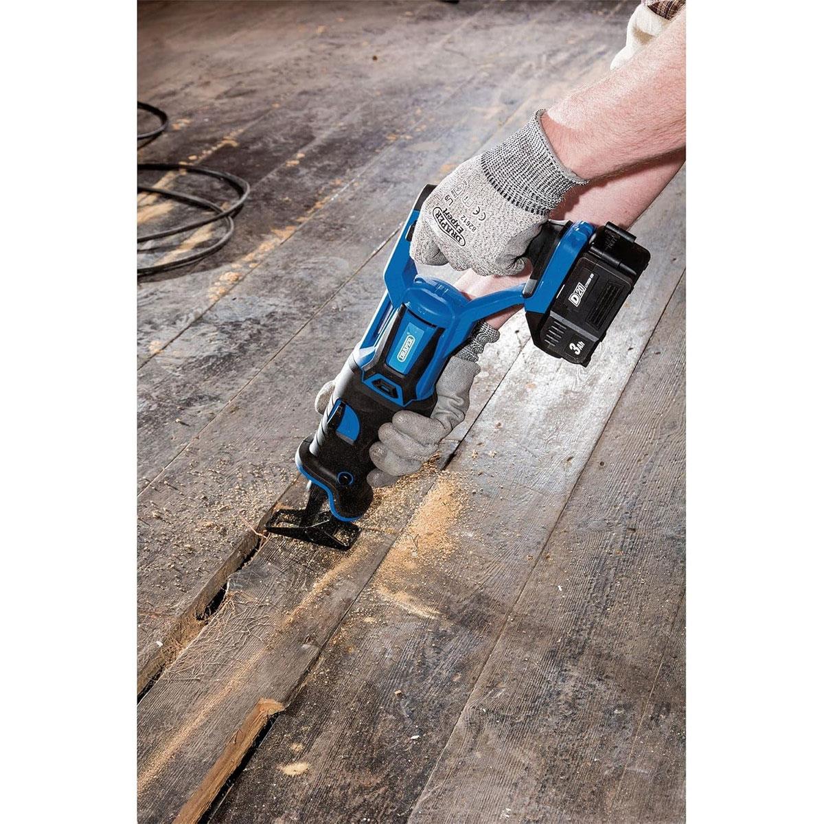 Draper D20 20V Brushless Reciprocating Saw 28mm Stroke 3.0Ah Battery 4A Fast Charger Wood & Steel Blades - Image 4