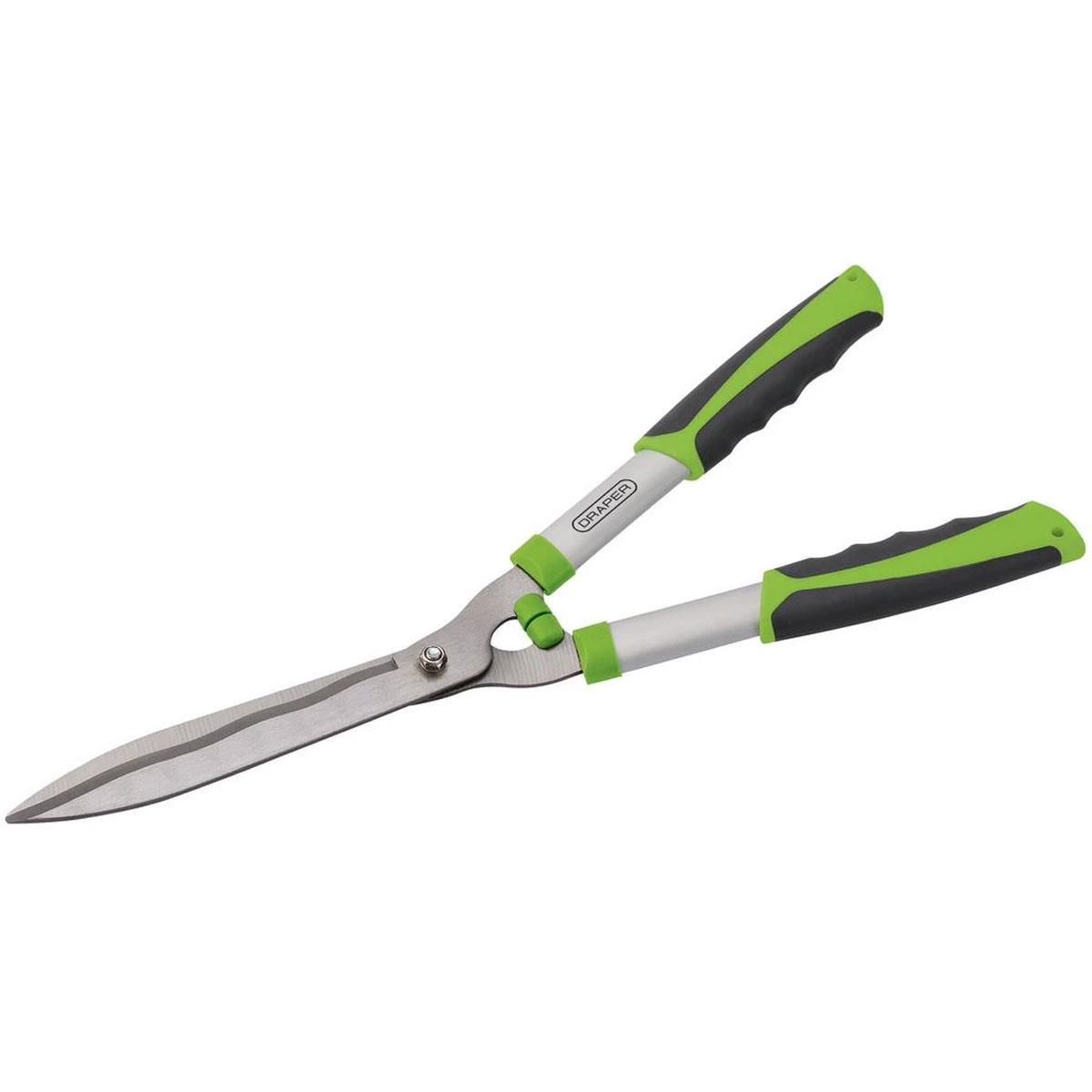 Draper Wave Edge Garden Shears 560mm with Carbon Steel Blades Aluminium Soft Grip Handles 190mm Cutting Capacity