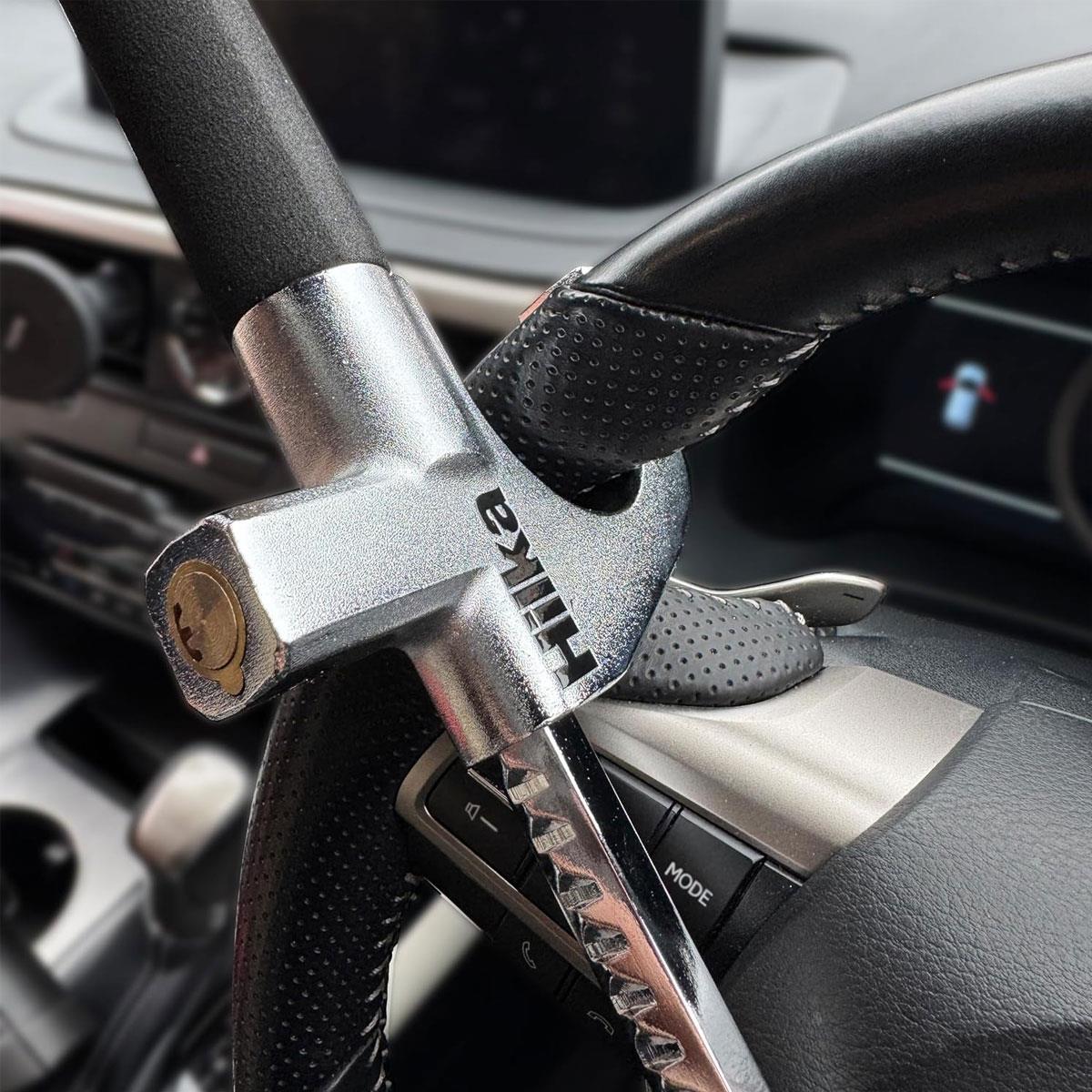 Hilka Steering Wheel Lock with Safety Hammer Black Alloy Steel Weather Resistant 3 Keys - Image 3