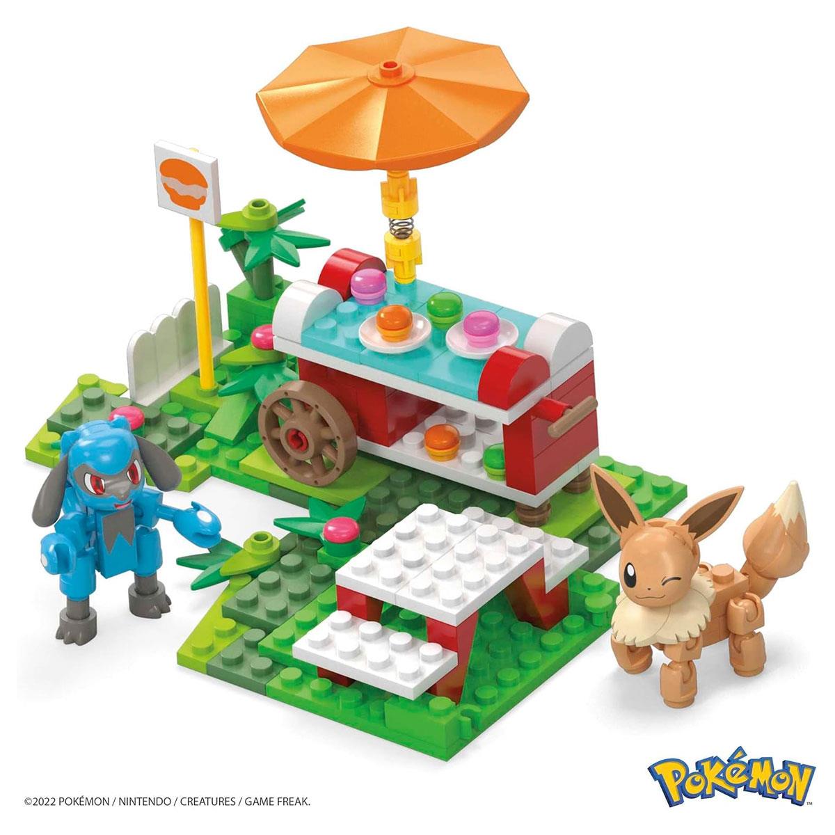 Mega Pokemon Adventure Builder Picnic Building Set with Eevee & Riolu - Image 3