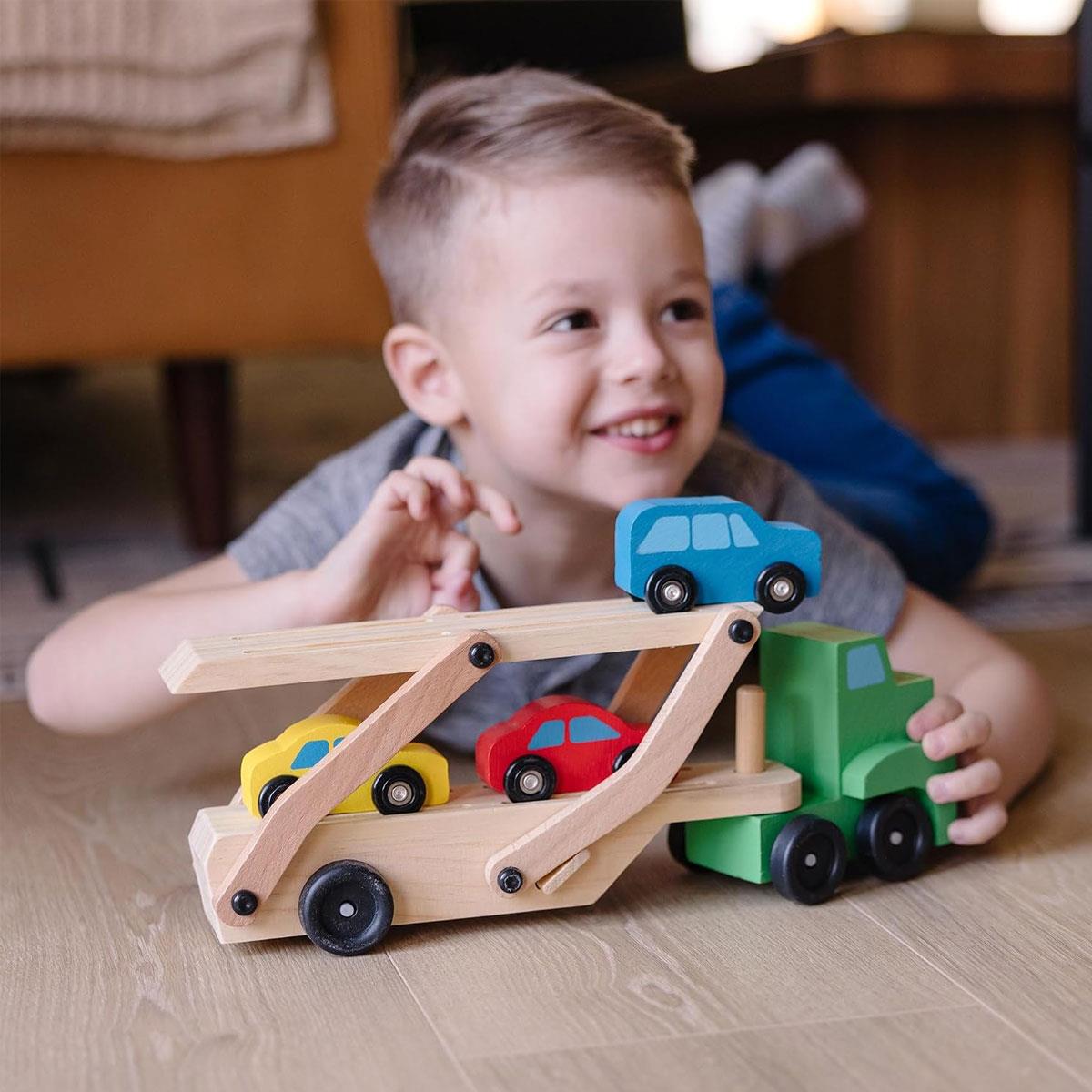 Melissa & Doug Wooden Car Transporter Truck & Cars 4-Car Set 5-Piece Toy Vehicle Set Ages 3+ Multicolor - Image 8