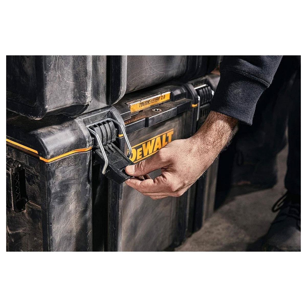 Dewalt TOUGHSYSTEM 2.0 DS300 Medium Storage Box IP65 50kg Load Capacity Black with Removable Tray - Image 5